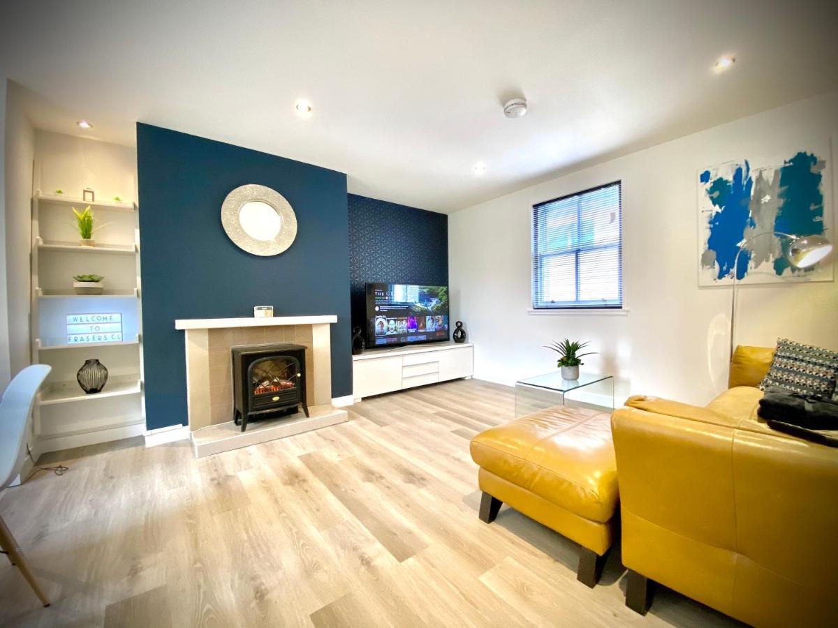 Stylish Central 2 Bedroom Apartment - Free Parking, Free Wifi Orkney Extérieur photo